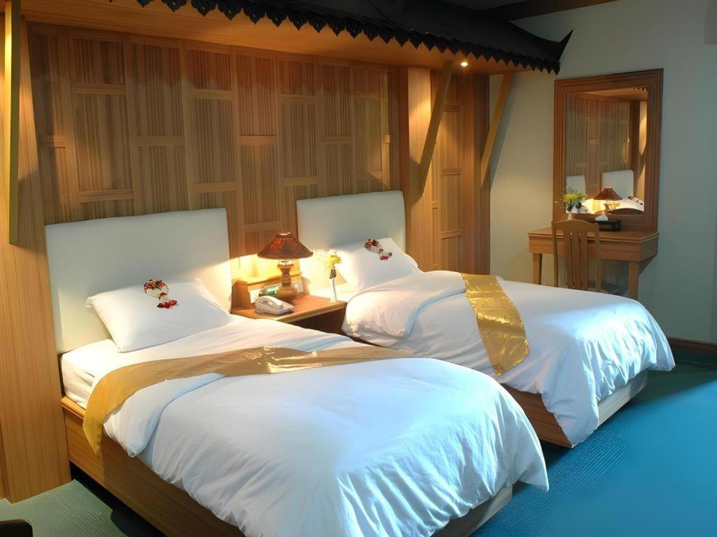 The Rich Hotel Nonthaburi Extérieur photo